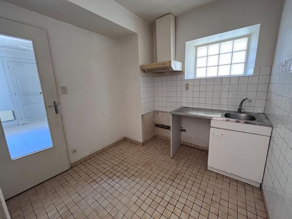 Maison à rénover Val-d'Izé 107m²