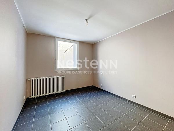 Maison quartier Mairie de Chantenay NANTES - 3 chambres et un bureau, garage et espace extérieur