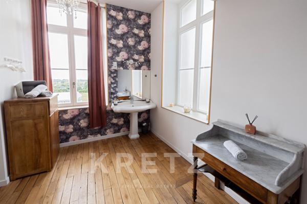 Château XIXe – Domaine événementiel – 1 389 m² – 16 ha – 56 couchages – Proche Montluçon