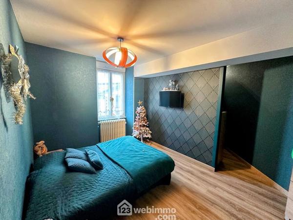 Maison de ville 220 m² à Lys-Haut-Layon 49310