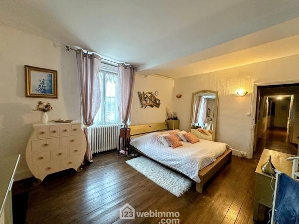 Maison de ville 220 m² à Lys-Haut-Layon 49310