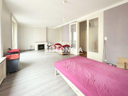 À vendre Immeuble 9 pièces 235 m² - 2 appartements - ÉPinal 88000