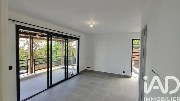 Location appartement 3 pièces 46 m² Le Tampon