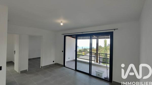 Location appartement 3 pièces 46 m² Le Tampon