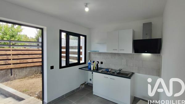 Location appartement 3 pièces 46 m² Le Tampon