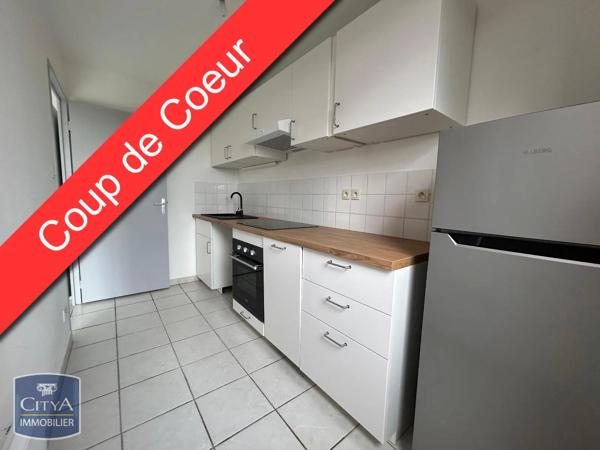Appartement à louer 3 pièces 60.56m² Belfort (90000)