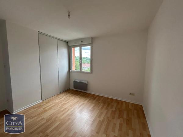 Appartement à louer 3 pièces 60.56m² Belfort (90000)