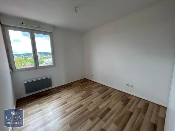 Appartement à louer 3 pièces 60.56m² Belfort (90000)