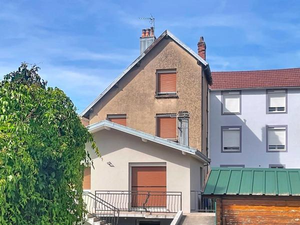 Triplex idéalement situé