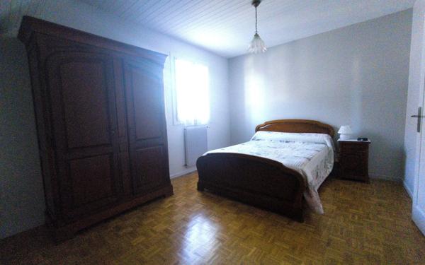 Maison à vendre    5 pièces •  Lons