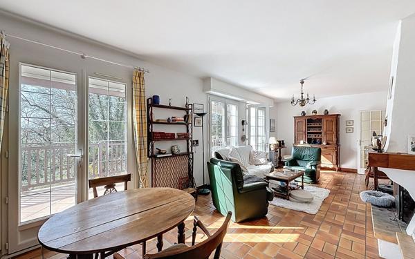 Maison à vendre    5 pièces • 147 m2 Bayonne