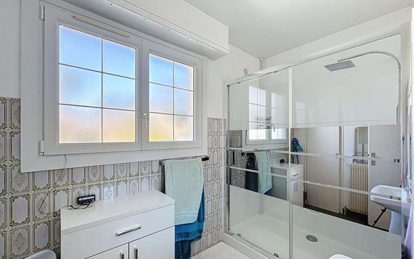 Maison à vendre    5 pièces • 147 m2 Bayonne