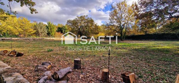 RANCH 182 M2 AVEC PISCINE ET ECURIE A TOURRETTES