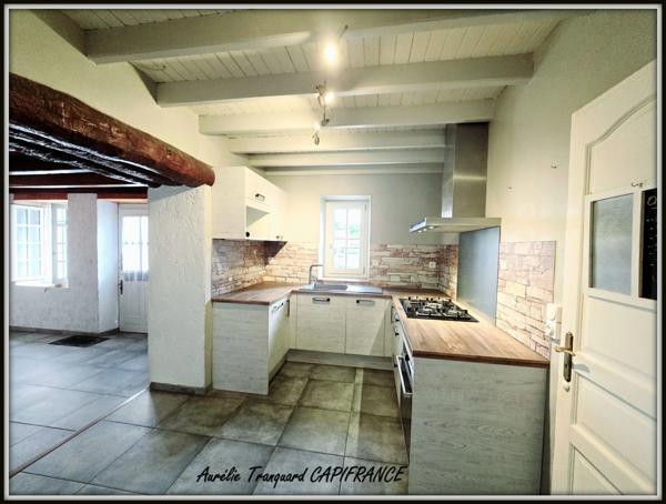 Maison à vendre 7 pièces LES EGLISES D'ARGENTEUIL (17) / STUDIO INDEPENDANT