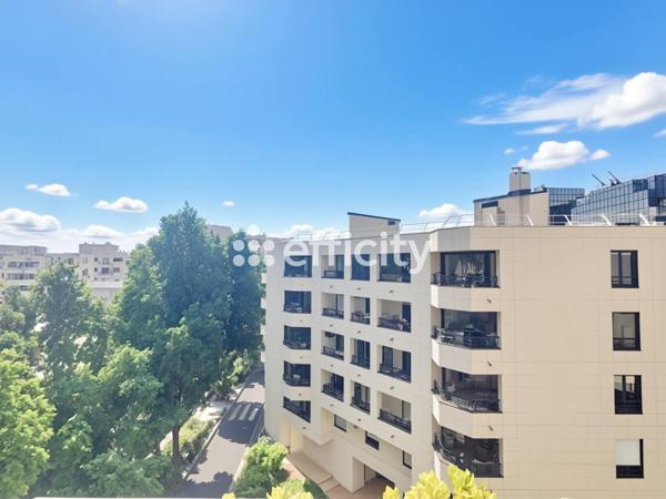 Appartement 5 pièces - 95 m² Bien prestige