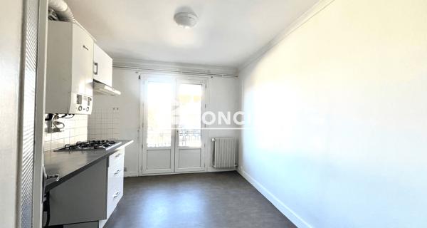 Location Appartement 3 pièces 74.5 m² - Firminy 42700