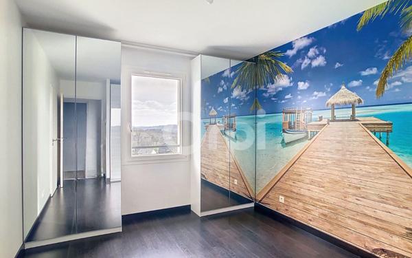 Maison à louer    5 pièces •  Peyrignac