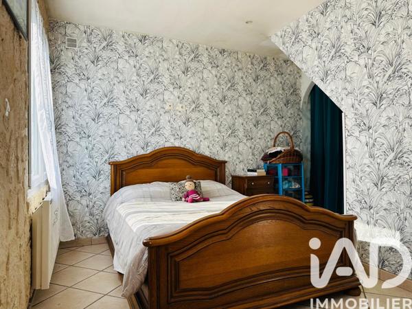 Maison à vendre 5 pièces 85 m² Saint-Germain-lès-Arpajon