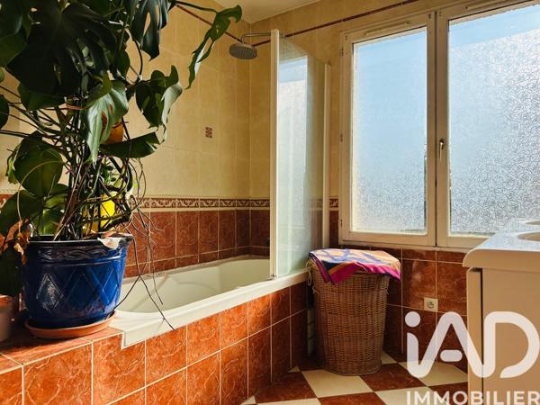 Maison à vendre 5 pièces 85 m² Saint-Germain-lès-Arpajon