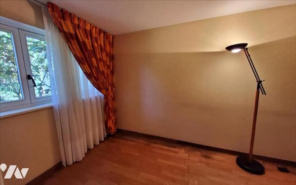 CARHAIX - MAISON 6 PIECES