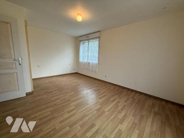 A VENDRE, PLUFUR
A découvrir sur la commune de Plufur , cette maison en pierres pleine de pote...