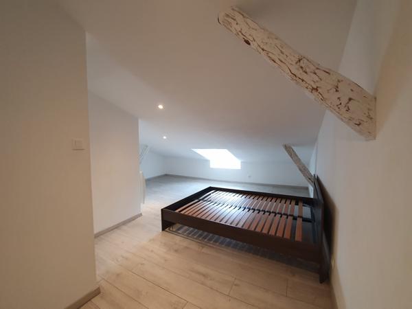 APPARTEMENT T2 SEMI MEUBLE