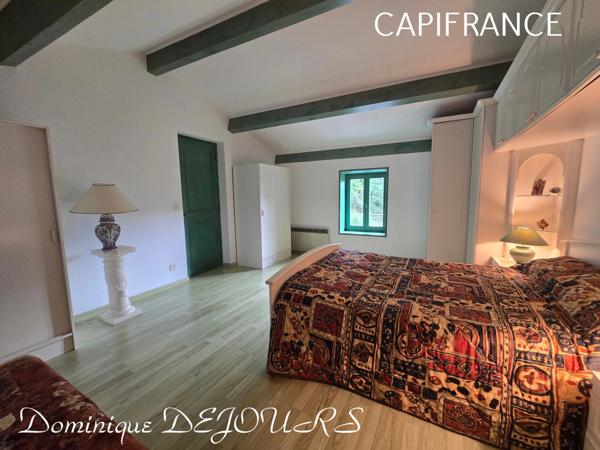 Ardéche, maison en pierres dans un lieu préservé et calme - 137m² habitable - garage - terrain