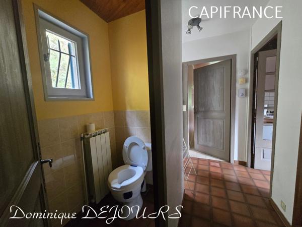 Ardéche, maison en pierres dans un lieu préservé et calme - 137m² habitable - garage - terrain