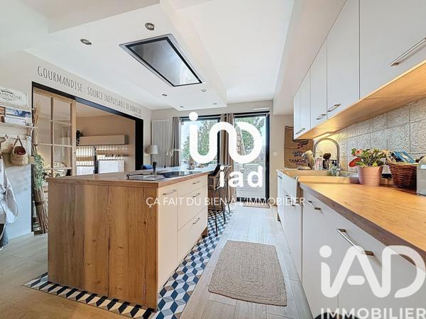 Maison à vendre 10 pièces 252 m² Saint-Martin-Boulogne