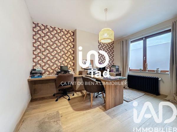 Maison à vendre 10 pièces 252 m² Saint-Martin-Boulogne