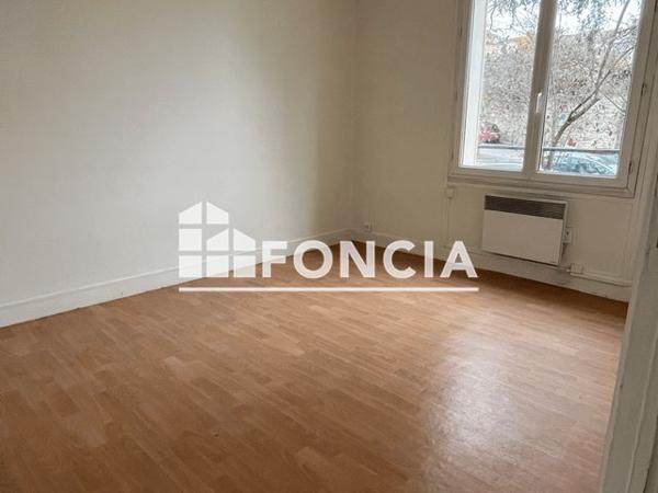 Location Appartement 2 pièces 35.28 m² - 3 RUE LA FAMILLE SALOMON Mantes La Jolie 78200