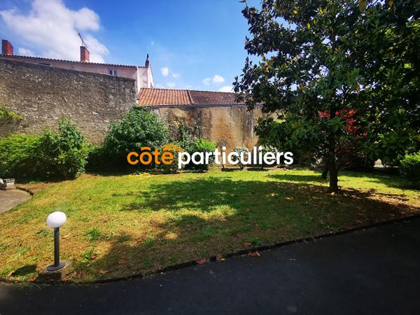 Location Appartement76 m² - 4 Pièces - LUCON (85400)