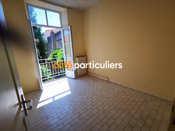 Location Appartement76 m² - 4 Pièces - LUCON (85400)