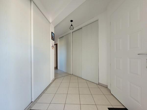 Maison à vendre 6 pièces proche de BORDS (17)