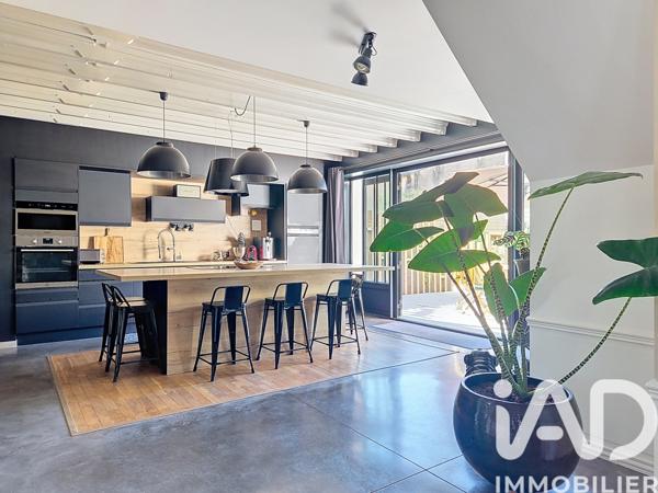 Maison à vendre 7 pièces 250 m² Sainte-Pazanne