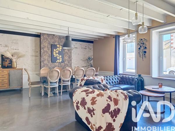 Maison à vendre 7 pièces 250 m² Sainte-Pazanne