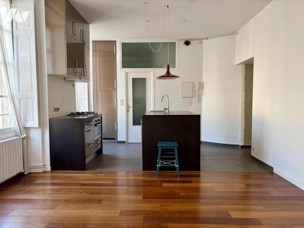 NANTES - RUE ST LEONARD - T2 48m²