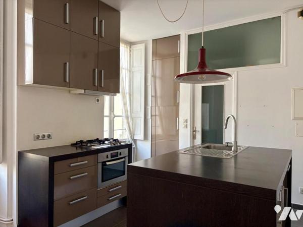 NANTES - RUE ST LEONARD - T2 48m²