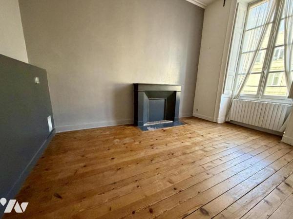 NANTES - RUE ST LEONARD - T2 48m²