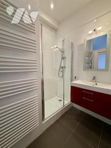 NANTES - RUE ST LEONARD - T2 48m²