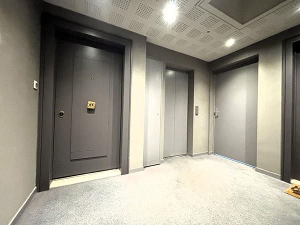 Splendide appartement-terrasses aux triples expositions en dernier étage avec dépendances, dans le quartier prisé de Bissy