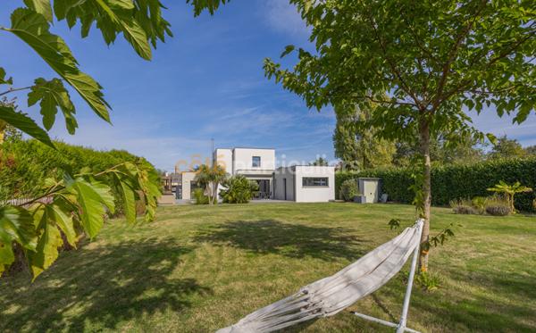 Vente Maison130 m² - 5 Pièces - SAINT PHILBERT DE GRAND LIEU (44310)