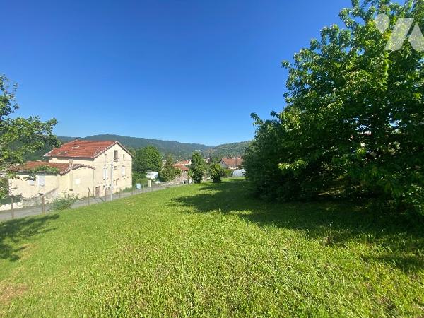Parcelle de terrain avec vue sur les Gorges de la Loire