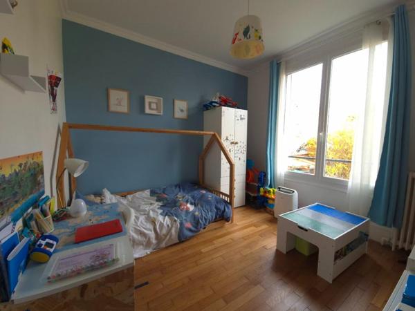 Maison à BRUNOY  rénovée  121 m²  Sous-sol Garage