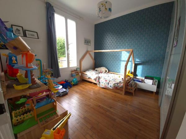 Maison à BRUNOY  rénovée  121 m²  Sous-sol Garage