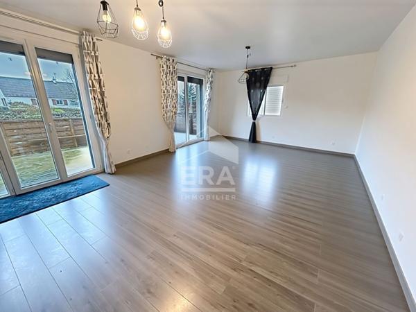 Maison 5 pièces sur sous-sol complet