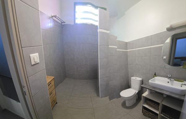 MAISON MITOYENNE T2 MEUBLE+jardin 960 € MATOURY ch comprises
