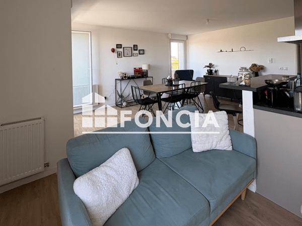 Location Appartement 3 pièces 69.35 m² - 1 RUE LEODILE BERRA Niort 79000