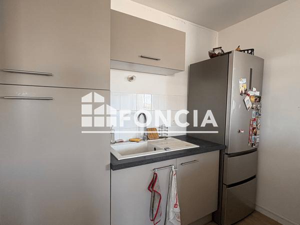 Location Appartement 3 pièces 69.35 m² - 1 RUE LEODILE BERRA Niort 79000