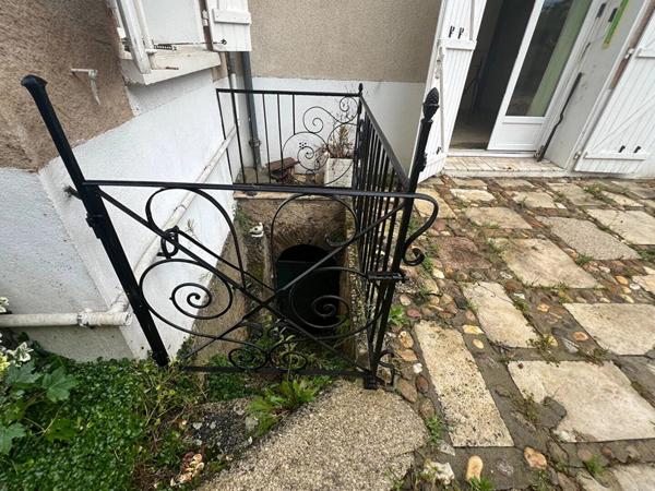 Vente Maison 7 pièces 145 m2 à Lussac-les-Châteaux